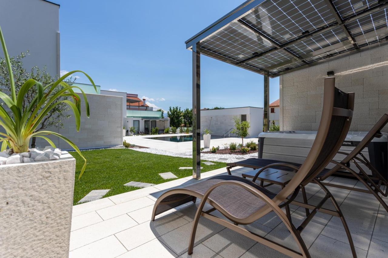 Hotel & Resort Isola Baška Εξωτερικό φωτογραφία